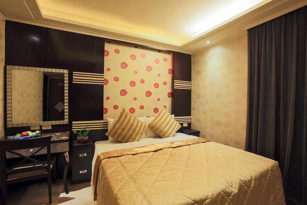 Best Love Boutique Hotel Taipei Extérieur photo