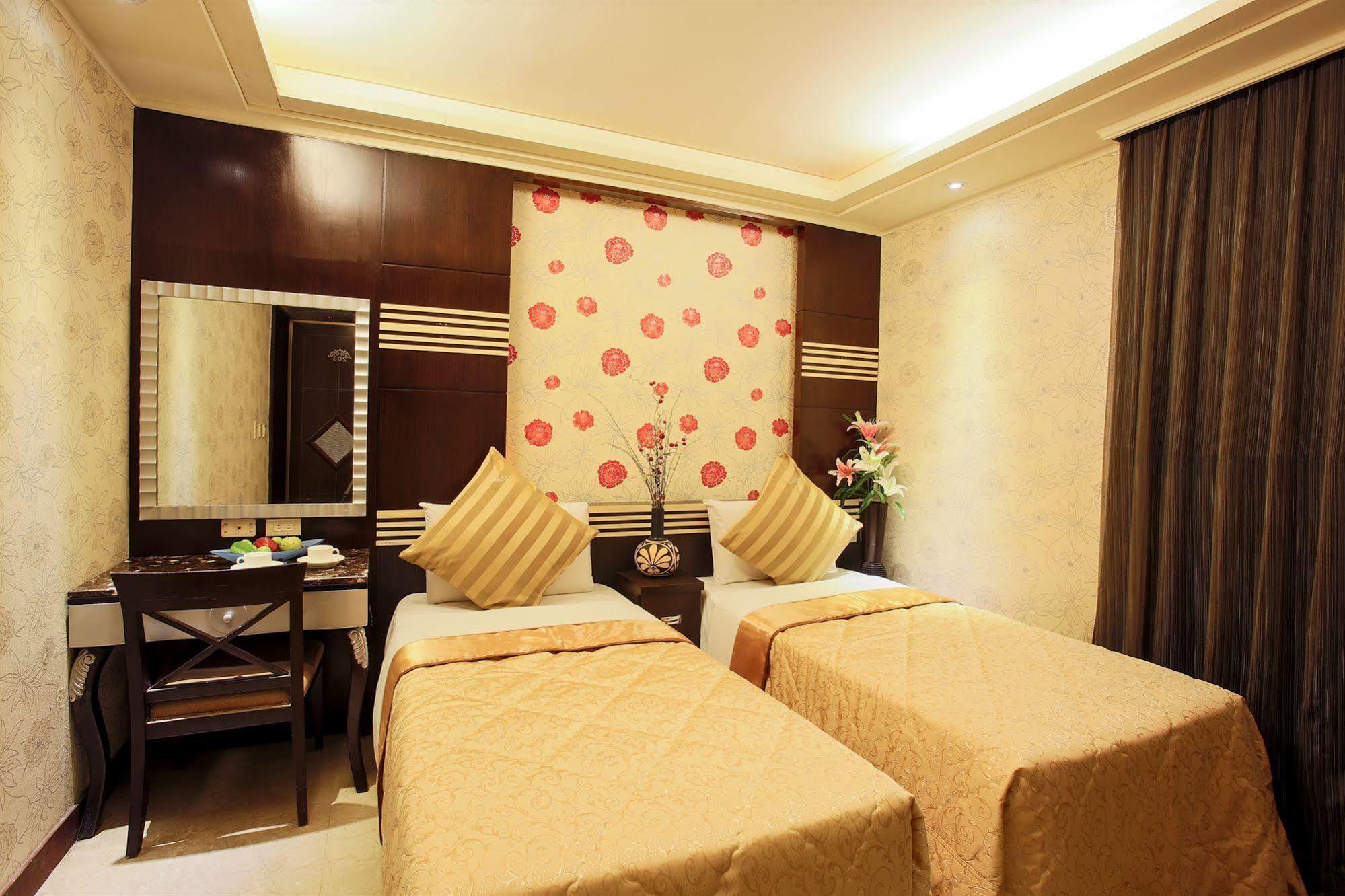 Best Love Boutique Hotel Taipei Extérieur photo