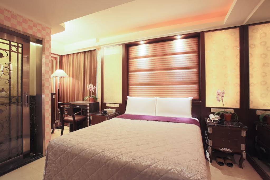 Best Love Boutique Hotel Taipei Extérieur photo